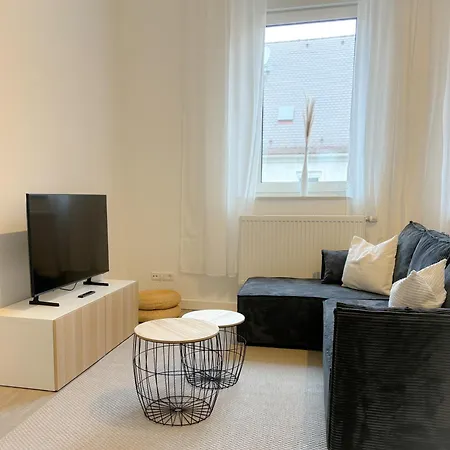 Helles Fuer Familien & Gruppen Apartment